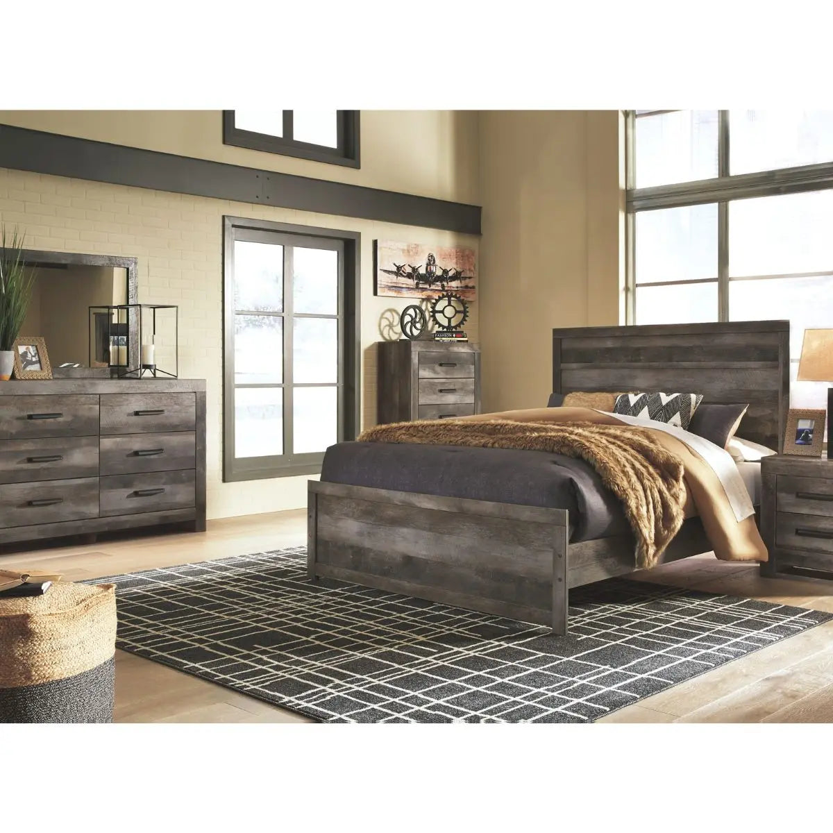 Ashely Wynnlow Panel Bed B440 Signature Design by Ashley