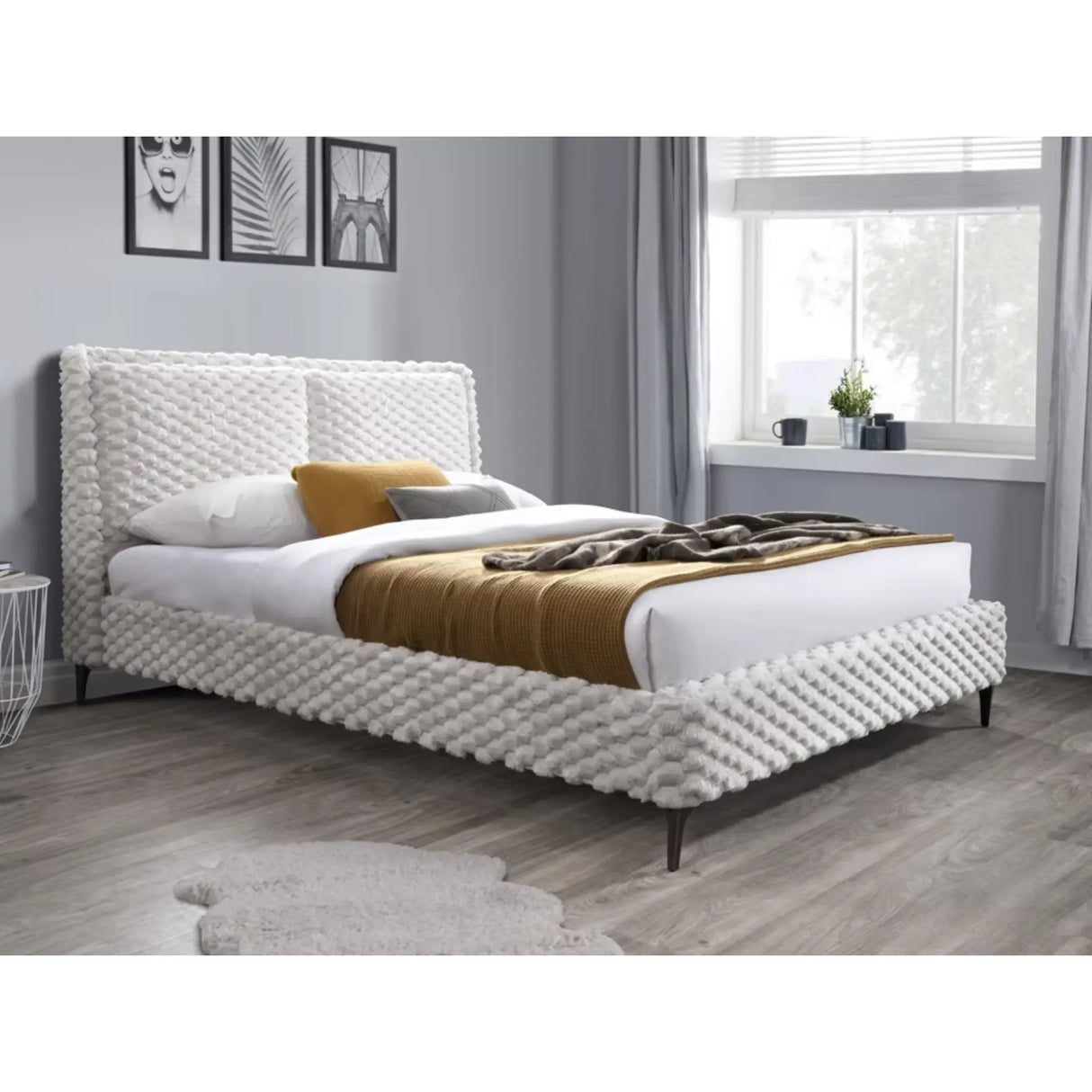 5920 Bed in Beige I.F.Furniture