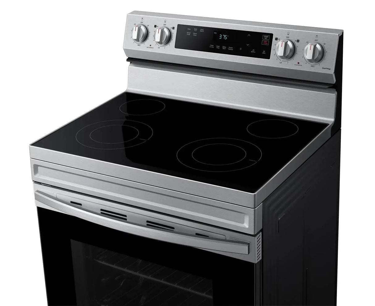 Samsung 30 inch 6.3 cu. ft. Freestanding Electric Range in Stainless Steel NE63A6111SS Samsung