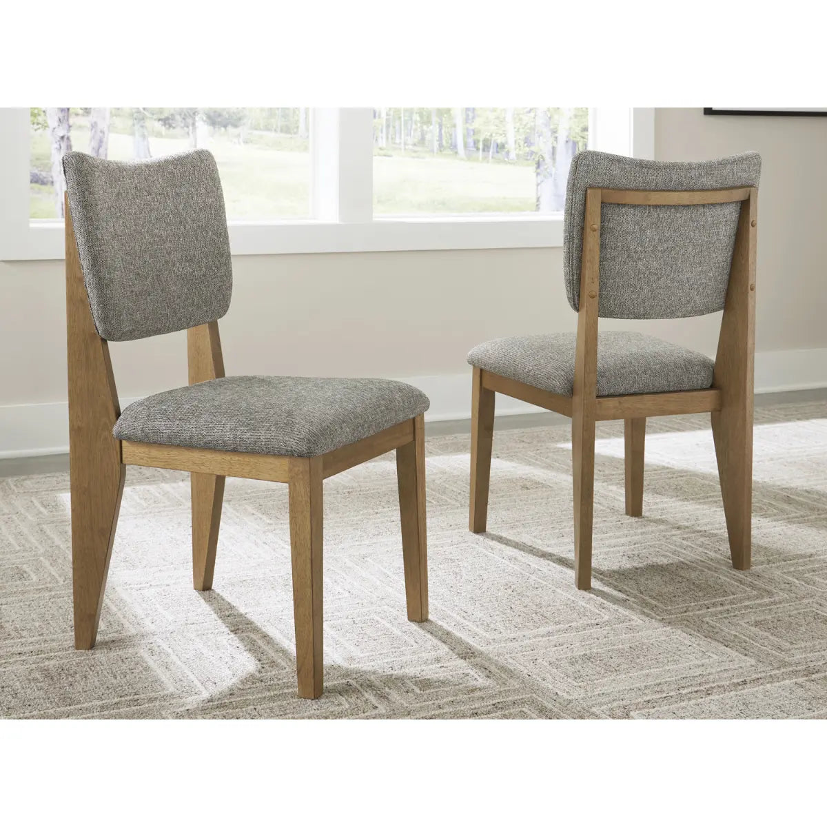 Ashley Sherbana Dining Set in Grey Signature Design by Ashley