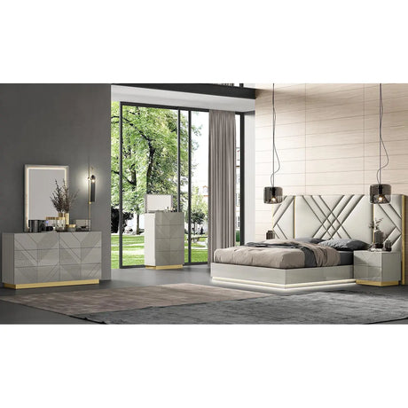 AKIRA 7 PC Bedroom Set in Grey Lacquer Kwality