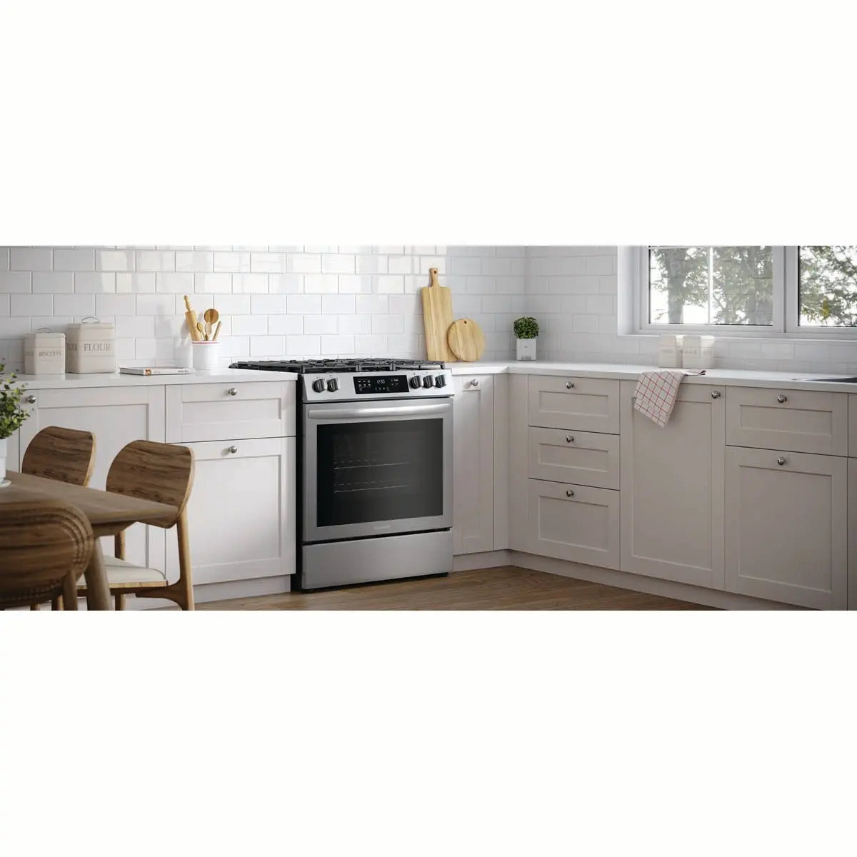 Frigidaire 30" Gas Range with Conviction Bake in Stainless Steel FCFG3083AS Frigidaire