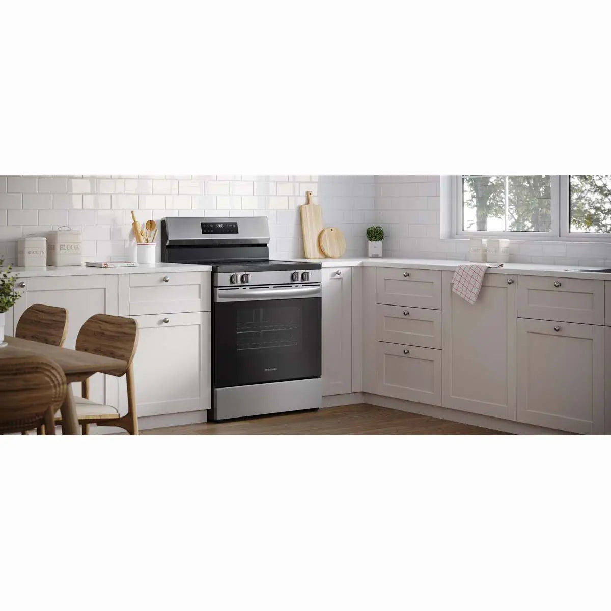 Frigidaire 30" 5.5 cu. ft. Electric Range in Stainless Steel FCRE306CAS Frigidaire