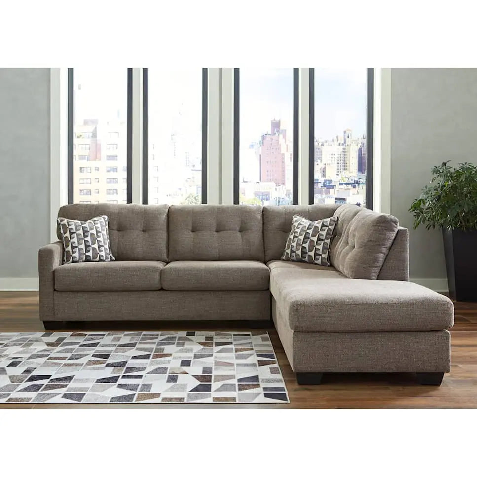 Ashley Mahoney 2Pc Sectional with Chaise Signature Design by Ashley