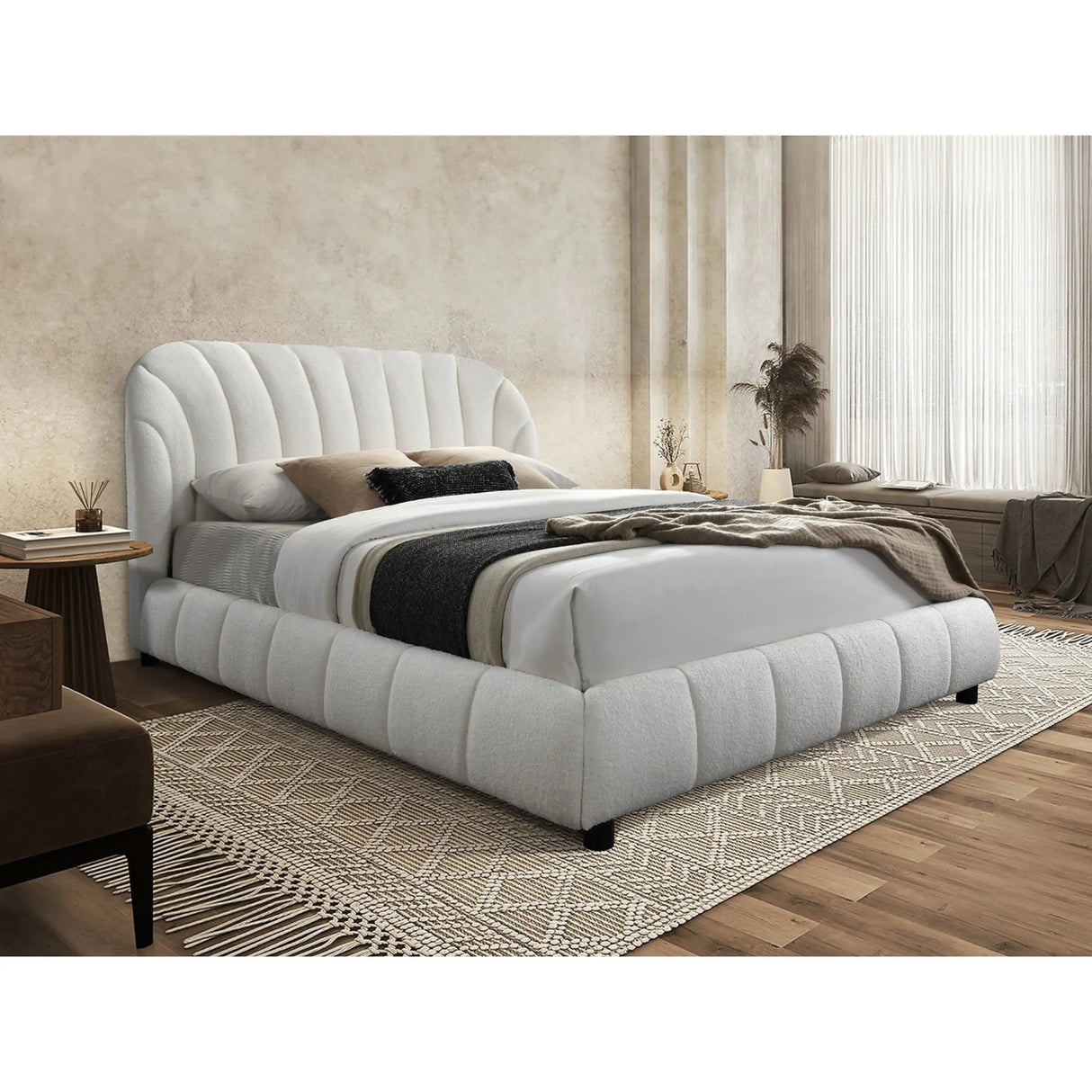 5925 Bed in Beige I.F.Furniture