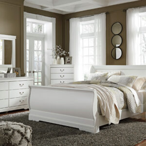 Ashley 6 PC Full Bedroom Set In White Finish